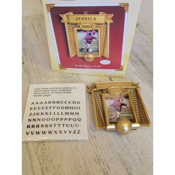 Hallmark 2005 Every Kid's A Star! Soccer ornament Xmas - Picture 1 of 6